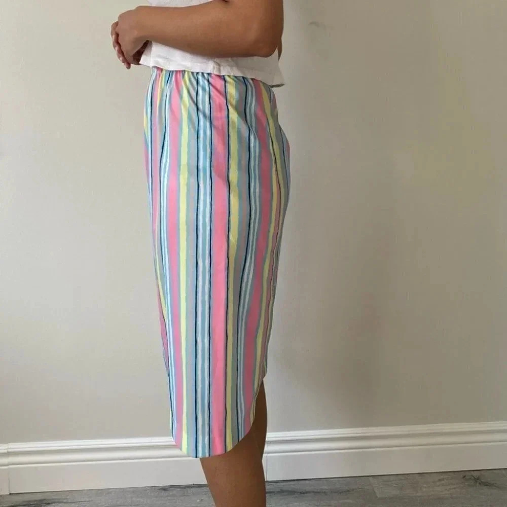 Vintage - Candy Striped Skirt - Designed by Dell - Picture 4 of 5